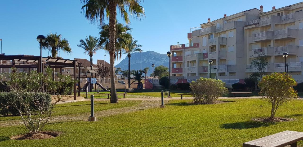 Marinas Grand Terrace Apartment